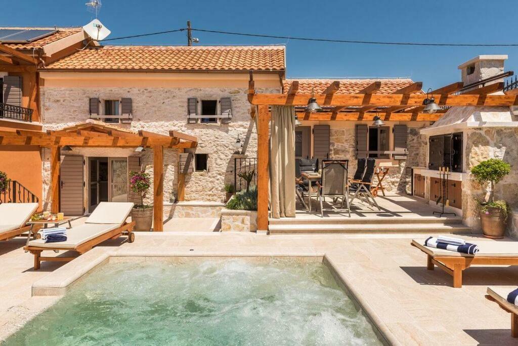 Villa Hirundo Rustica Skradin Extérieur photo