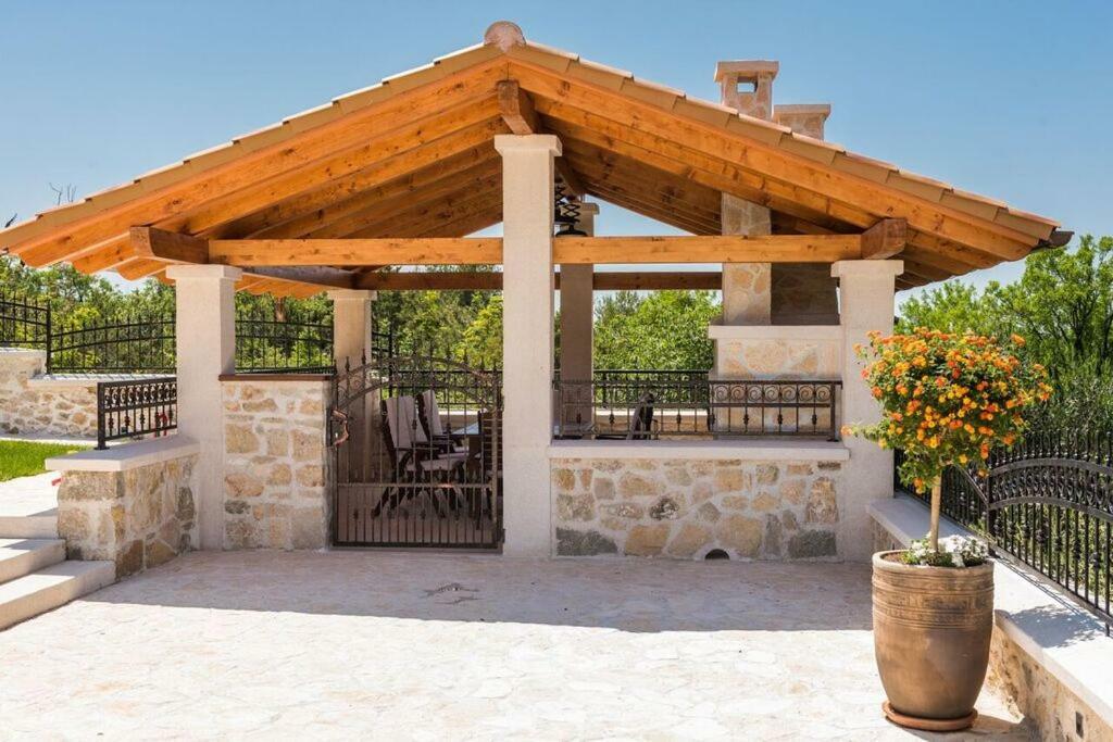 Villa Hirundo Rustica Skradin Extérieur photo