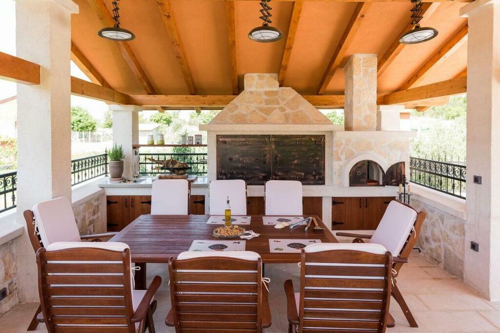 Villa Hirundo Rustica Skradin Extérieur photo